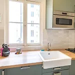 Haussmannien étoile Appartamento *