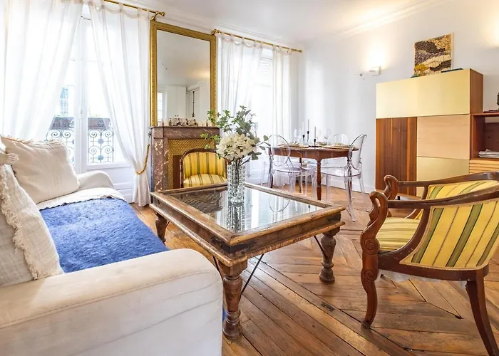 Apartment Haussmannien Etoile