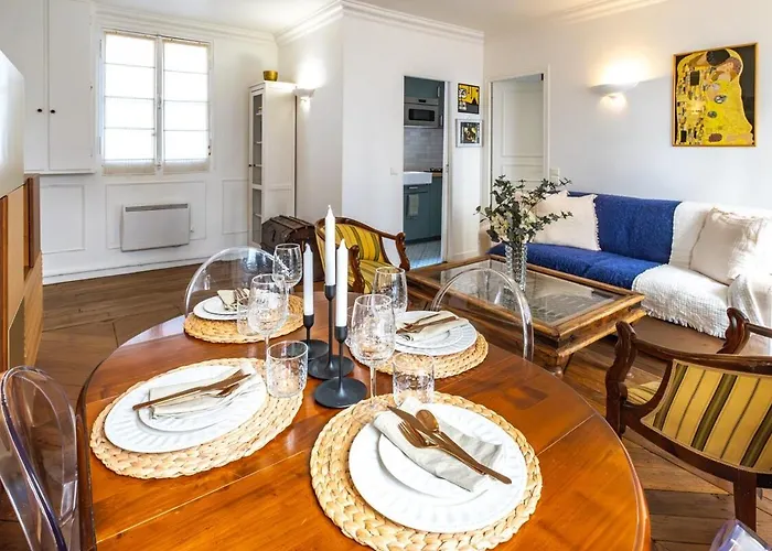 Haussmannien Etoile Apartment *