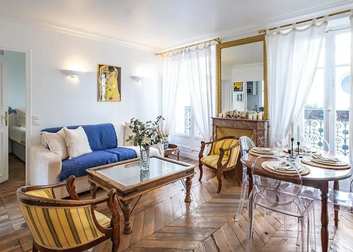 Haussmannien Etoile Apartment Paris